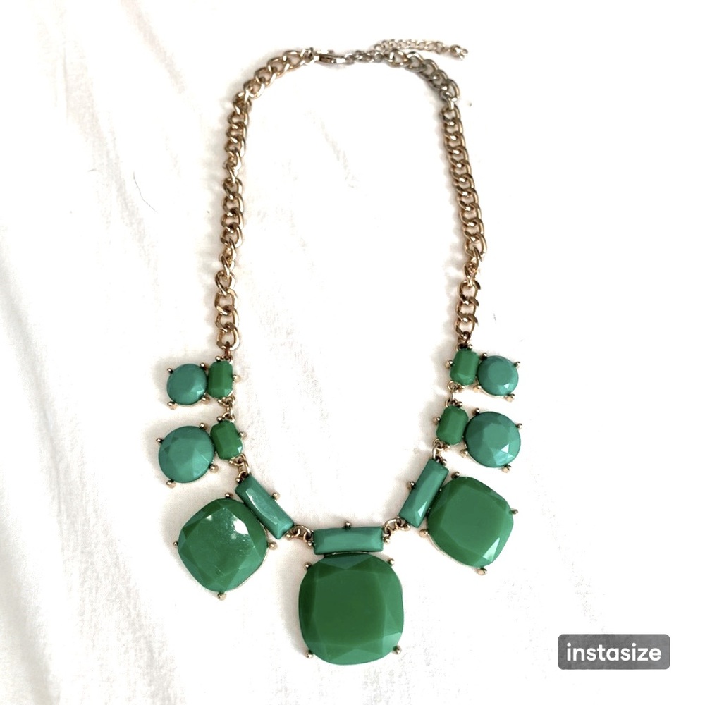 Brilliant green & gold statement necklace.